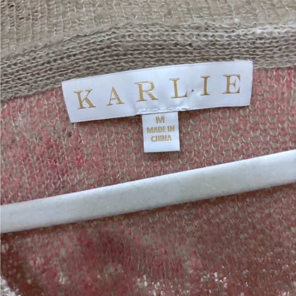 Karlie Distressed Oversized Ripped Floral Desigm Lightweight Sweater Medium - Picture 3 of 7